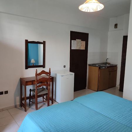 Dolphin Apartments Faliráki Kültér fotó